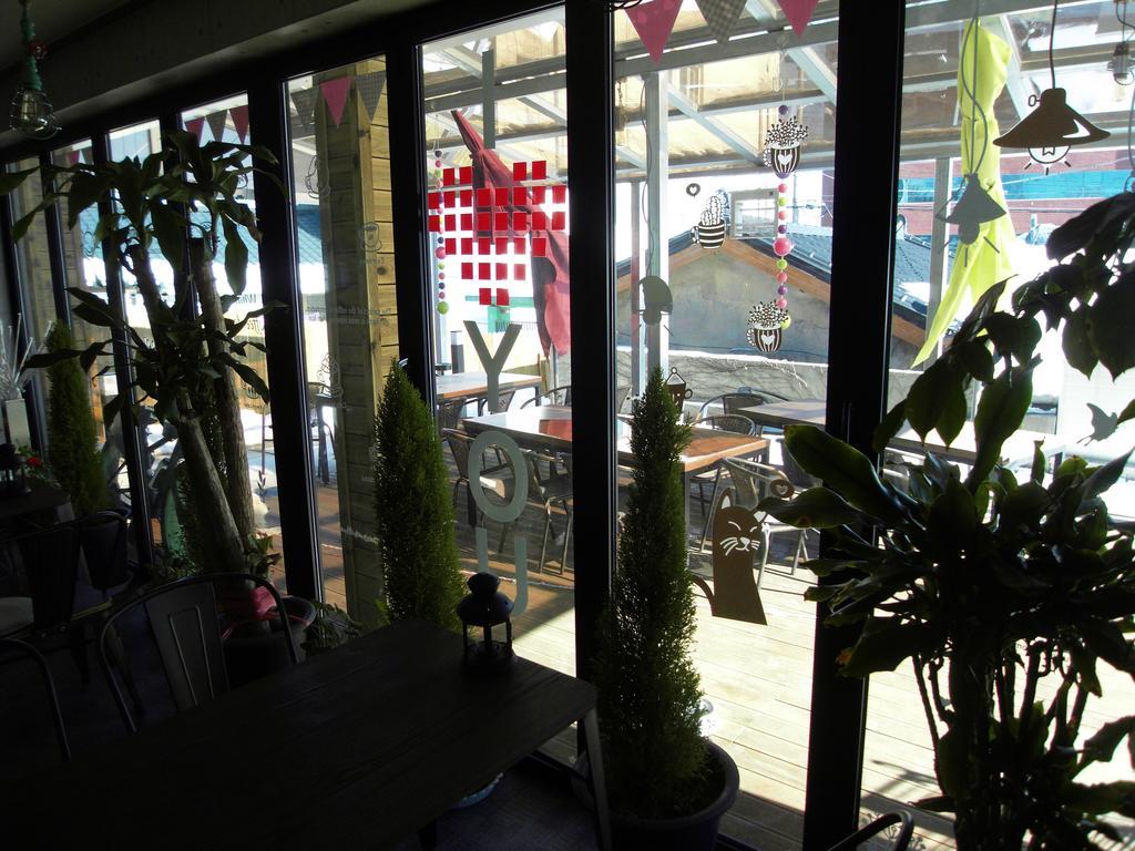 Story House Hotel Sokcho Bagian luar foto