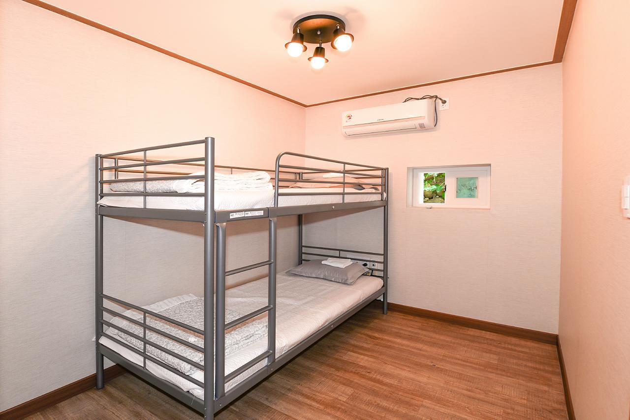 Story House Hotel Sokcho Bagian luar foto